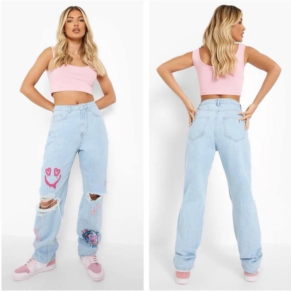 NWT BOOHOO Graffiti Print Ripped Knee Straight Leg Jeans - Picture 2 of 14